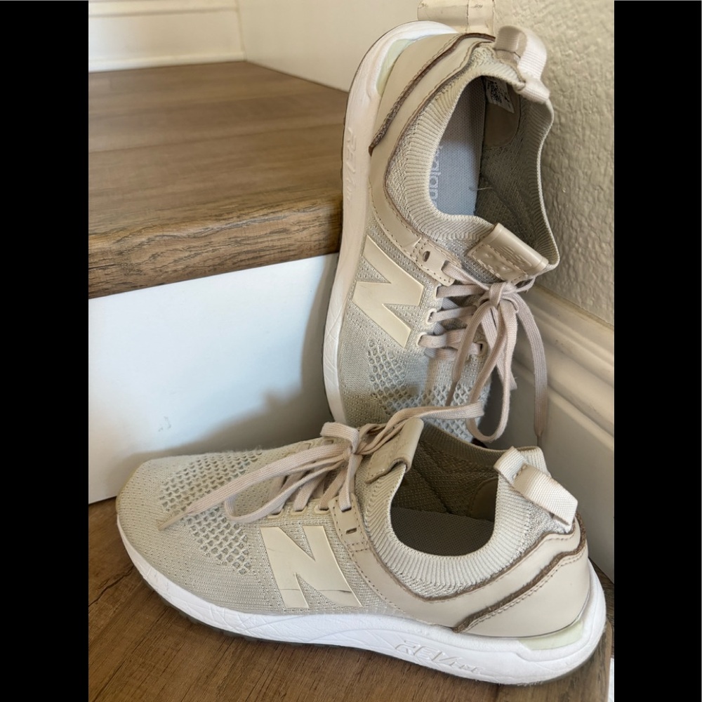 New Balance women’s size 9, running shoes
